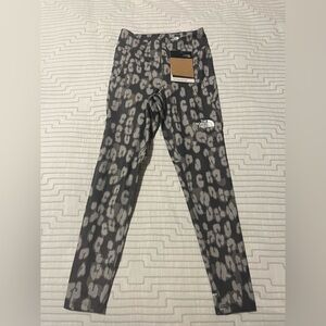 The North Face Gray Leopard Print Leggings - NWT - Girls Size 7/8